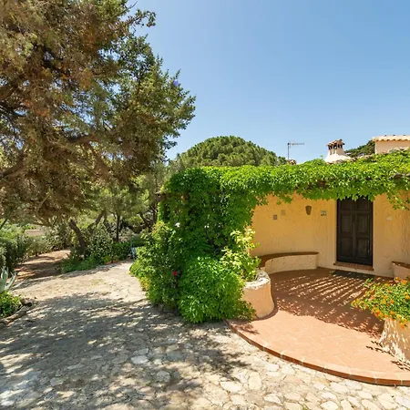 Villa La Casetta Del Mare By Interhome